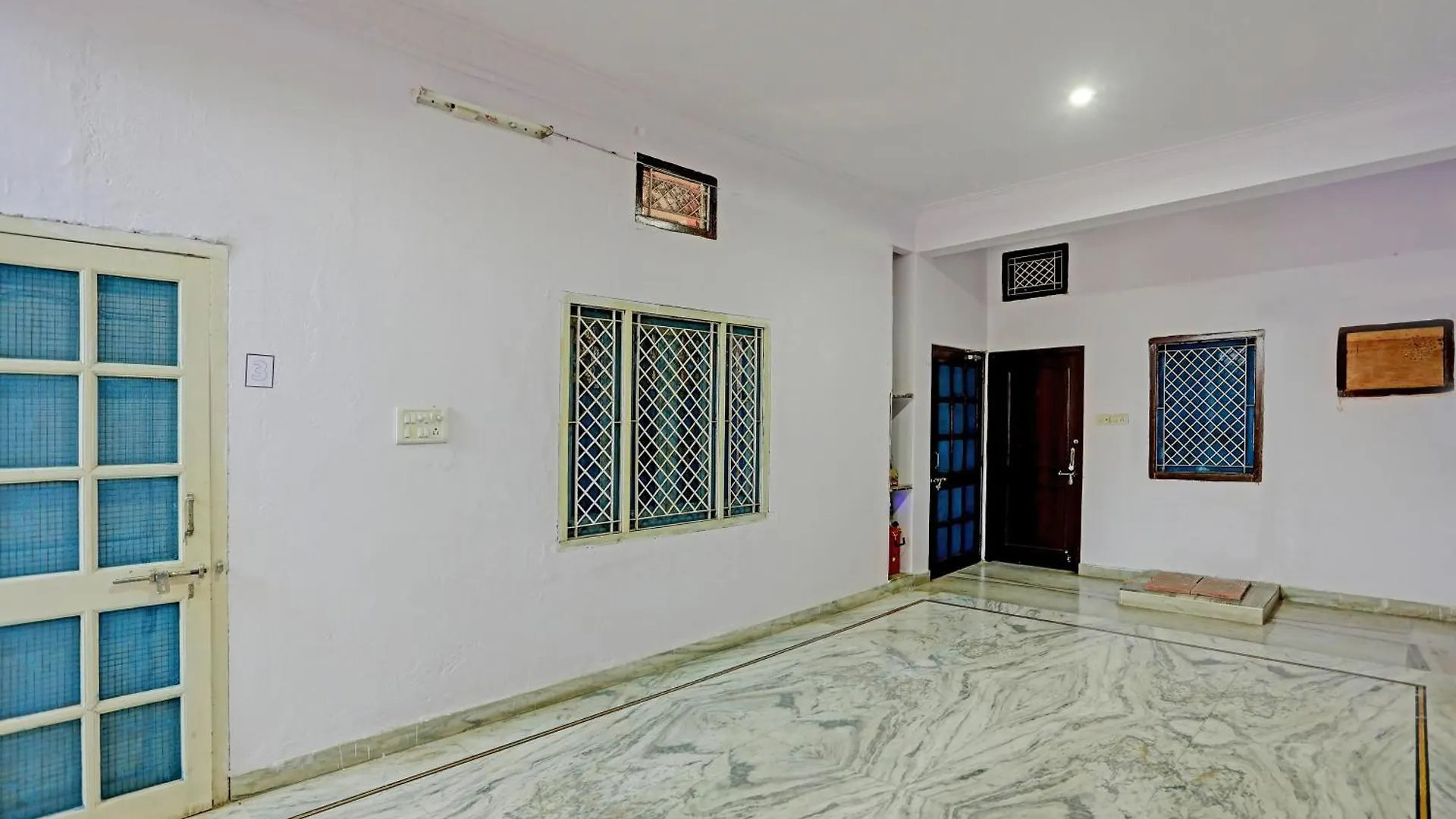 Hotel O The Gunjan Villa Palace 烏代浦 招待所