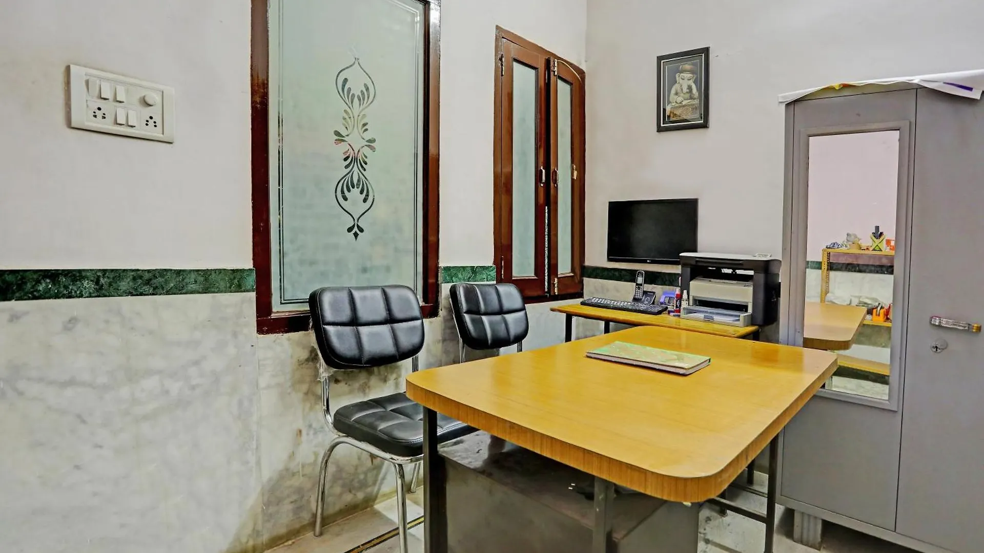 Hotel O The Gunjan Villa Palace 烏代浦 招待所